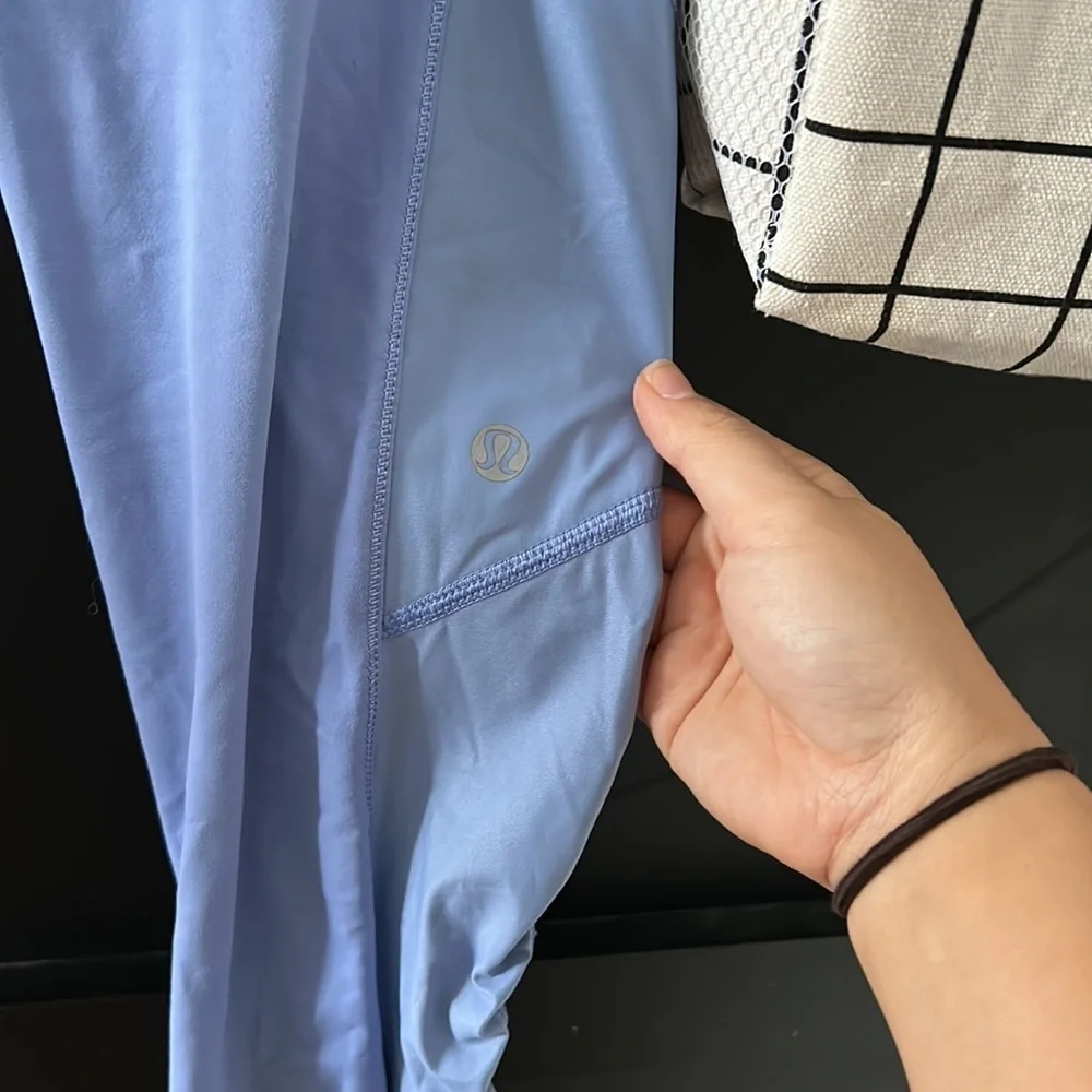 Lululemon Cut The Crop Lullaby Legging. Size 4